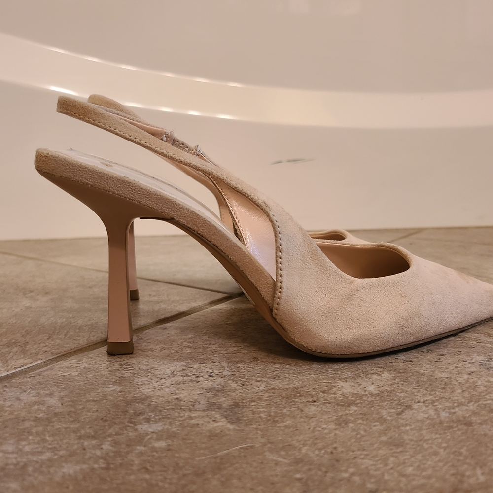 Anne Klein Beige Suede Heels